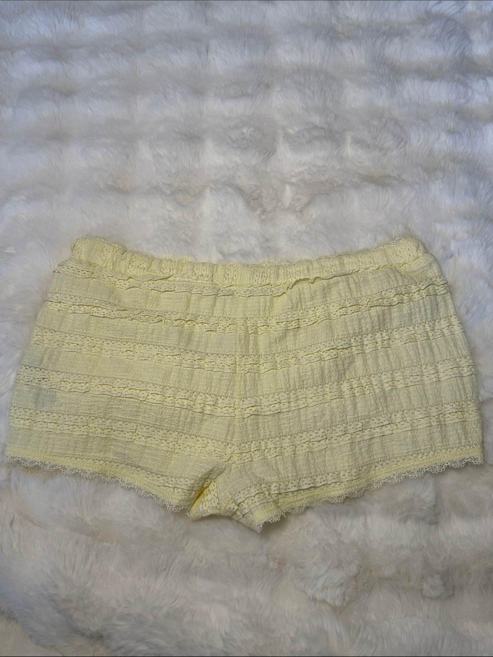 Edikted Lemon Crochet Lace Shorts - Picture 2 of 2